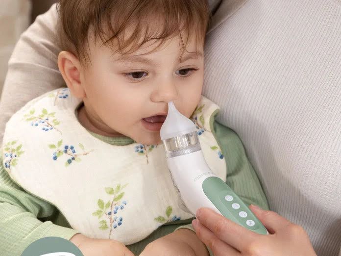 Mouche bébé